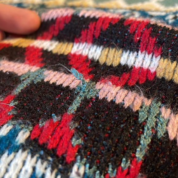 Vintage Grace Sweater - Picture 3 of 3